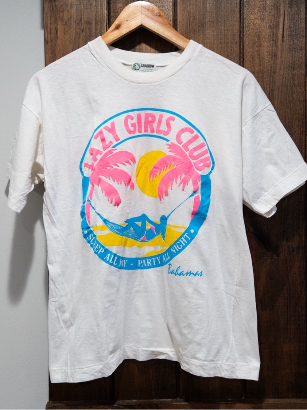 Vintage 1980's Sparrow Bahamas Lazy Girls Club Single Stitch Grail Tee Small